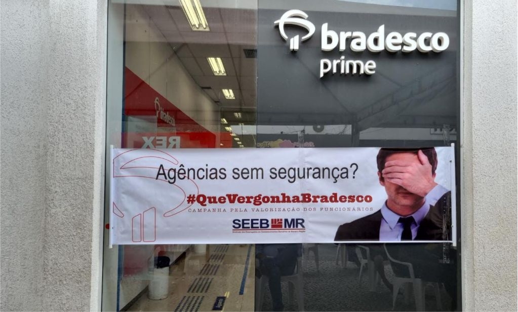 Sindicato dos Bancrios de Presidente Prudente - Demisses e assdio moral geram protestos contra o Bradesco